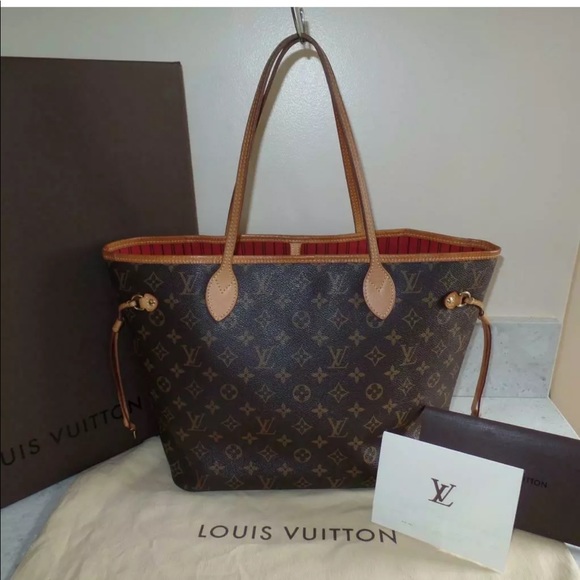 Louis Vuitton Handbags - Louis Vuitton Neverfull
